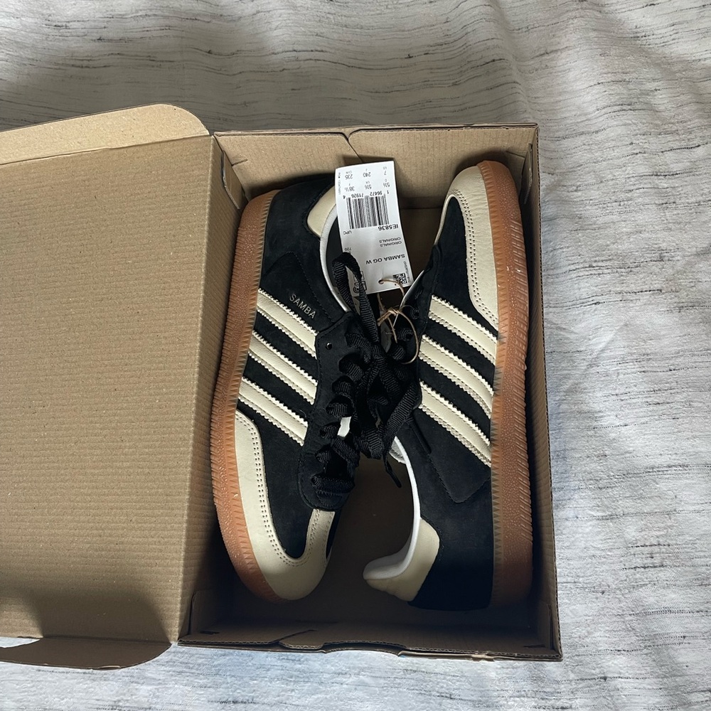 Samba OG Women’s NWT